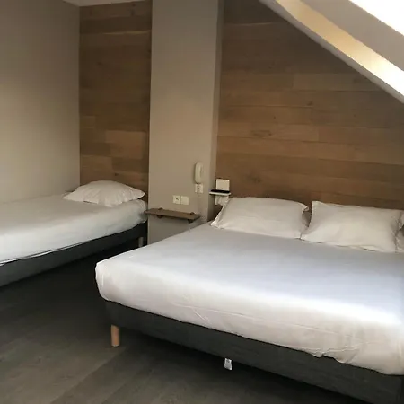 Hotel Logis Hôtel-restaurant Les Loges 3*