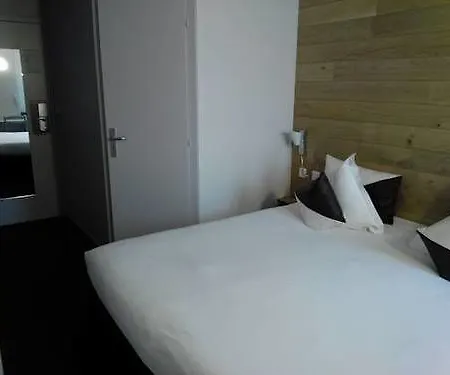 Hotel Sure By Western Rennes